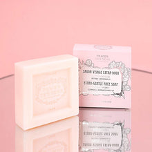 Load image into Gallery viewer, Panier Des Sens Radiant Peony Extra Gentle Facial Soap 100g
